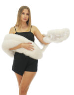 Stola in pelliccia di volpe bianco ottico lunga 2 metri alta 40 cm con chiusura nastro