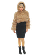 Короткая куртка из меха лисы лесного ореха 48 с длинным рукавом, застежка капюшона на крючки — изображение 4