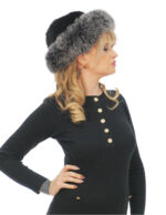 Cappello in pelliccia di visone tricot e volpe al bordo colore argentato e nero con coulisse sotto e lana