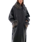 Anthracite grey cashmere and wool coat 46 collar and pockets with detachable fox fur 116cm long