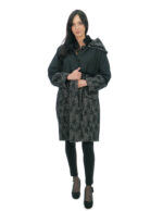 Severe darling 48 wool coat with black fur trim with detachable hood and long sleeves - Image 4