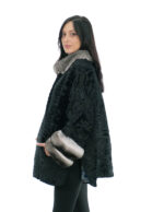 Персидская меховая накидка с манжетами и воротником из шиншиллы широкая модель 3/4 рукава боковые разрезы — изображение 3