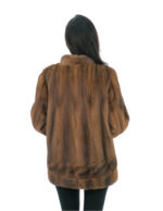 Giacca in pelliccia di visone gold 46 modello verticale con fasce orizzontali fondo manica lunga pistagna