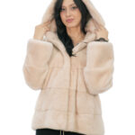 Hellrosa horizontale Pelzjacke mit Nerzjacke 44 Kapuze aus beschichtetem Pelz Langarmverschluss Haken