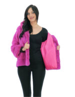 Giacca in pelliccia di visone orizzontale fucsia 48 con cappuccio foderato pelli visone manica lunga ganci
