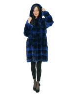 Schwarzer 46 Mantel aus rauchblauem Nerzpelz mit Kordelzug in der Taille und gefütterter Nerzfelle – Bild 4