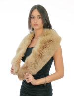 Collo grande in pelliccia di volpe beige con fodera giallo a punta lungo 120 centimetri alto 22 cm