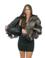 Silberfuchs-Fell-Bomberjacke 46 mit schwarzer, pelzgefütterter Kapuze und langärmeligem Reißverschluss – Bild 6