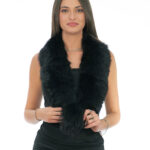120 cm long pointed collar in black fox fur with black lining