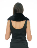 90cm langer Kragen aus schwarzem Fuchsfell mit schwarzem Futter mit längerer Seite mit Knöpfen – Bild 4