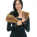 Collo zibellino marrone pelliccia a forma petto e bavero lungo 112 centimetri con pelo morbido