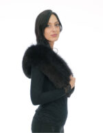 Schwarzer Fuchspelzkragen, 136 cm lang, spitz zulaufend 20 cm hoch, schwarzes Innenfutter – Bild 3