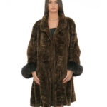 Mink petals Second Life 44 fur gathered at the bottom with more bell-effect fur sleeve fox wrist