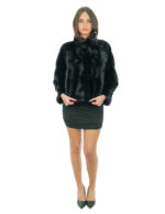 Норковая куртка блестящий черный мех 50 горизонтальный V-образный трикотаж рукав три четверти боковые разрезы — изображение 4