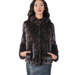 Short mink fur jacket carried worked horizontally 44 height 58 with runway collar
