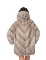 48-54 Grauer Nerzpelz Umhang V-förmige Kapuze Dreiviertel-Ärmel Kordelzug Saum – Bild 5