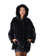 48-54 Schwarzer Nerzpelz-Umhang V-förmige Kapuze Dreiviertel-Ärmel Kordelzug am Saum