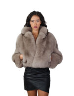 Giacca in pelliccia di volpe light sable grigio 42 pelle intera petto e bavero manica tre quarti chiusura ganci clip