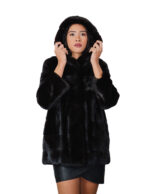 Fur-trimmed mink coat 42 black horizontal long sleeve outer pockets and hook-and-eye fasteners