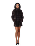 Горизонтальная норковая шуба 44 графитово-серый 82 см длинный рукав длинные внешние карманы капюшон — изображение 4