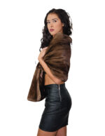 Палантин из цельного меха норки коричневого цвета деми-буфф с большой петлей для застегивания длиной 148 см Kopenaghen Furs — изображение 2