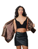 Палантин из цельного меха норки коричневого цвета деми-буфф с большой петлей для застегивания длиной 148 см Kopenaghen Furs — изображение 6