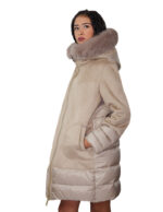 Piumino ed eco montone con pelliccia di volpe 48 tortora vera piuma chiusura zip cappuccio - immagine 2