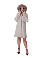 Dove grey cashmere and down coat size 48, detachable fox-trimmed down hood, down cuffs - Image 4