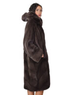 Cappotto pelliccia di visone lungo 112 centimetri 52 coffee marrone lavorato orizzontale a V cappuccio - immagine 3