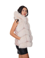 Gilet corto piumino e pelliccia di volpe rosa 44 lavorazione a V chiusura zip tasche esterne cappuccio bordato pelliccia - immagine 2