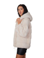 Giaccone 68 cm in pelliccia visone kopenaghen furs 48 beige perla manica lunga cappuccio coulisse elastica sotto ganci - immagine 3