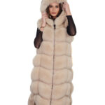 112cm long silver fox fur vest in beige ecru 50 with zip hood and suede leather