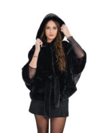 Nerzcape, 48–56 cm horizontal, schwarze Nerzkapuze, innenliegender Pelzgürtel, Fledermausärmel, 68 cm hoch