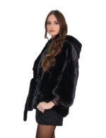 Nerzcape, 48–56 cm horizontal, schwarze Nerzkapuze, innenliegender Pelzgürtel, Fledermausärmel, 68 cm hoch – Bild 3