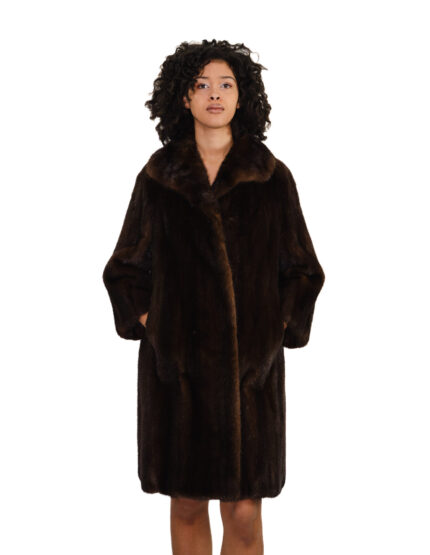 Cappotto a campana mogano 42 visone pelliccia verticale collo sciallato chiusura ganci manica lunga tasche esterne
