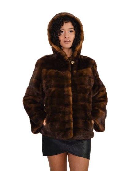 Visone demi 42 orizzontale a fasce sottili corpo fasce grandi maniche cappuccio foderato pelliccia tasche esterne