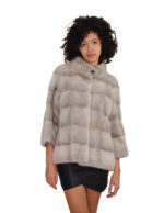 Women's horizontal mink jacket size 46 sapphire 3/4 sleeve fur without pockets buttoned and petal collar